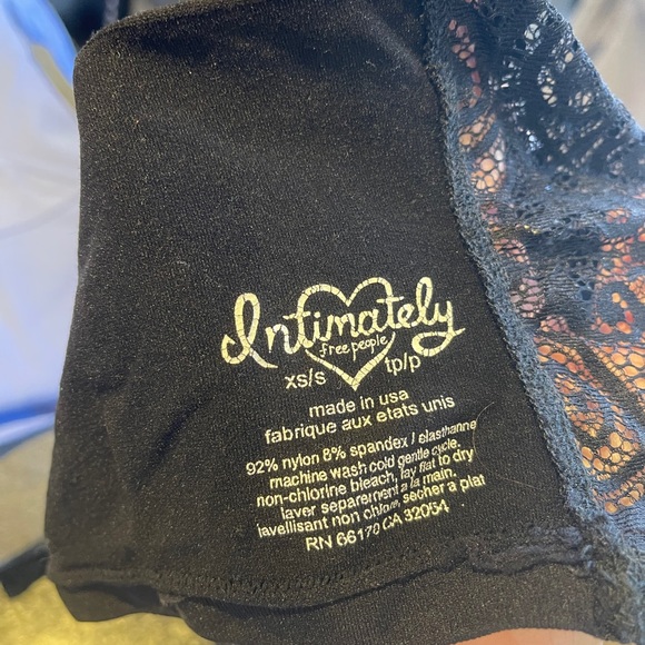 Free People Seamless Reversible Bandeau Bra - Picture 6 of 6